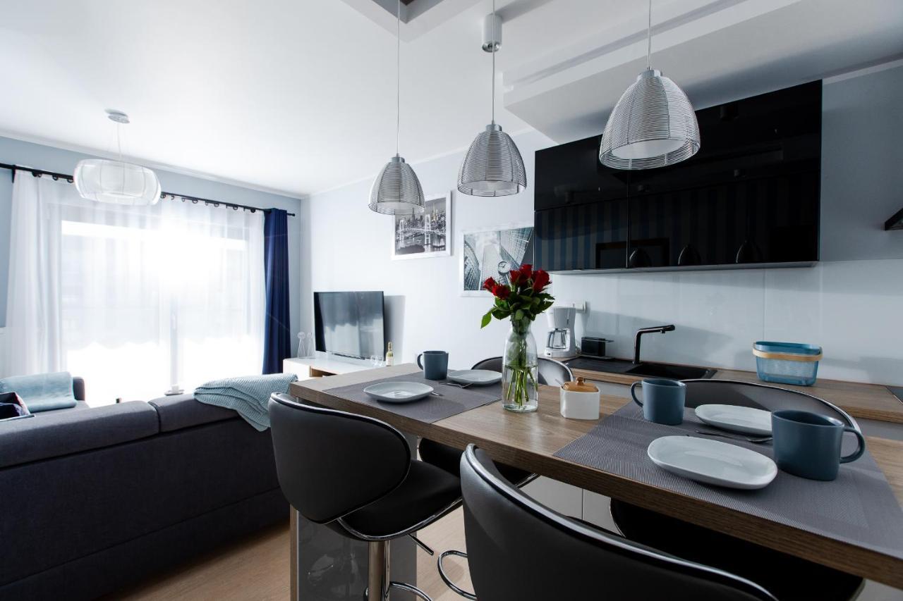 Apartament Blekitny Gardenia Dziwnow Z Widokiem Na Morze Epapartamenty Exterior foto