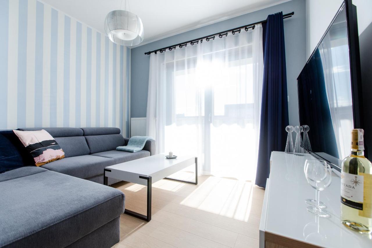 Apartament Blekitny Gardenia Dziwnow Z Widokiem Na Morze Epapartamenty Exterior foto