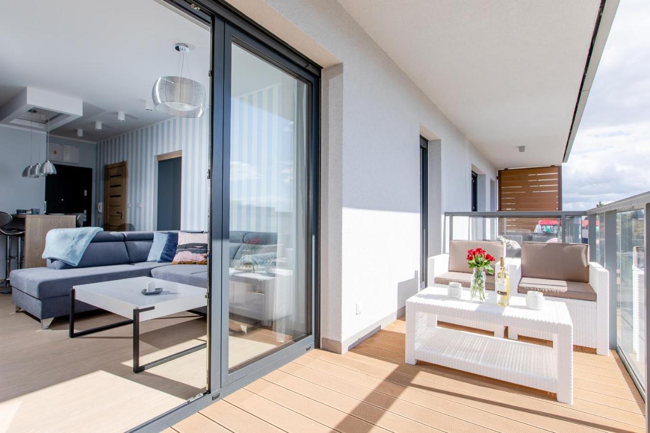 Apartament Blekitny Gardenia Dziwnow Z Widokiem Na Morze Epapartamenty Exterior foto