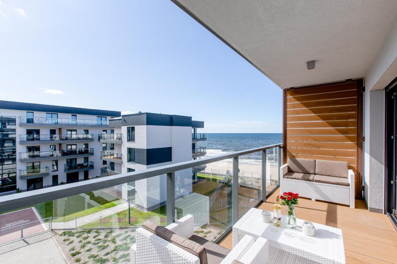 Apartament Blekitny Gardenia Dziwnow Z Widokiem Na Morze Epapartamenty Exterior foto